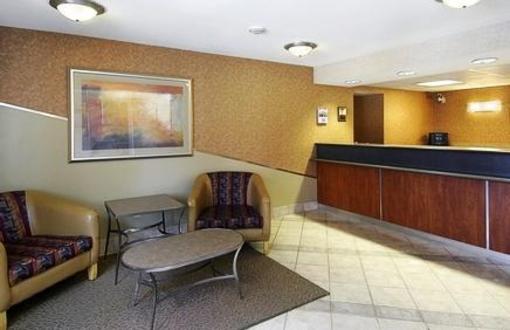 фото отеля Red Roof Inn South Deerfield