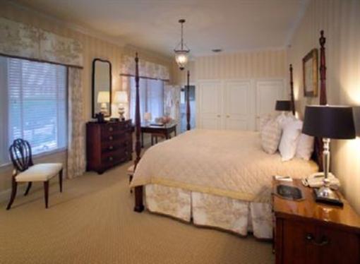 фото отеля Bernards Inn