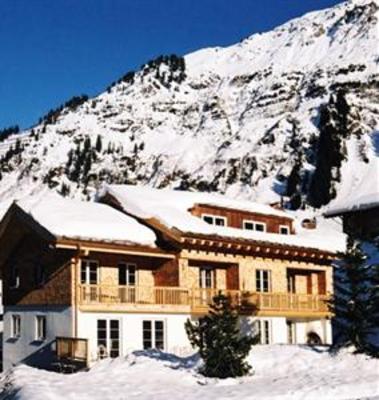 фото отеля Appartements Sursilva im Haus Steiner Lech am Arlberg