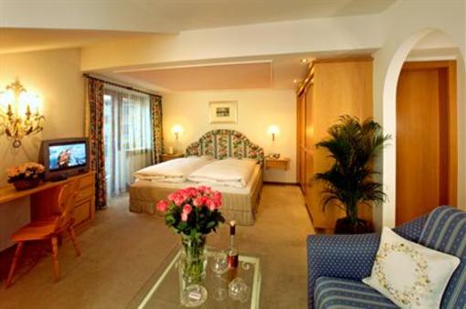 фото отеля Appartements Sursilva im Haus Steiner Lech am Arlberg