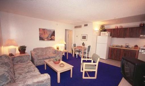 фото отеля Flamingo Suites