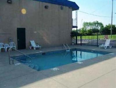 фото отеля Howard Johnson Inn Monroe