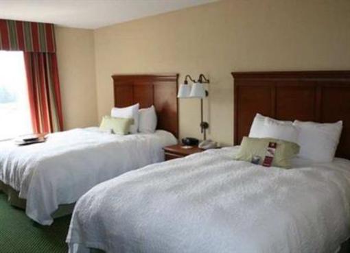 фото отеля Hampton Inn & Suites Saint Louis Glen Carbon
