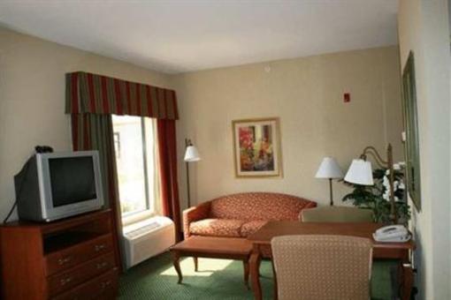 фото отеля Hampton Inn & Suites Saint Louis Glen Carbon