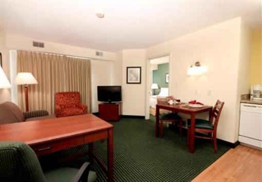 фото отеля Residence Inn Airport Greenspoint Houston