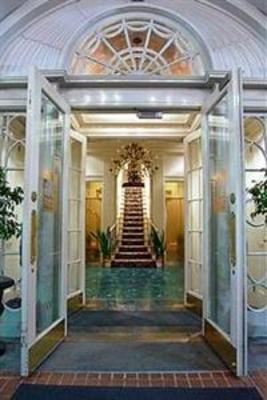 фото отеля The Lafayette Hotel