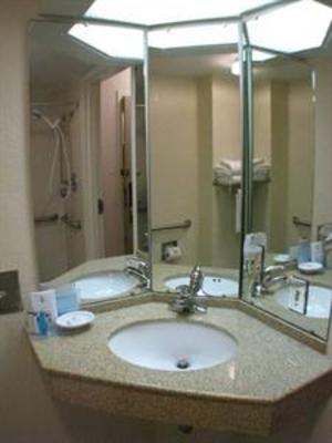 фото отеля Hampton Inn Orlando-S. Of Universal Studios
