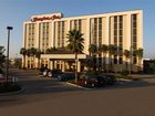 фото отеля Hampton Inn Orlando-S. Of Universal Studios