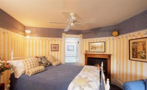 фото отеля Mont Rest Inn Bellevue (Iowa)