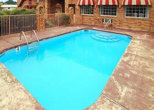 фото отеля Econo Lodge & Suites Brinkley