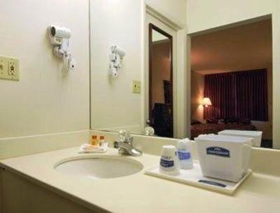 фото отеля Howard Johnson Inn Perry