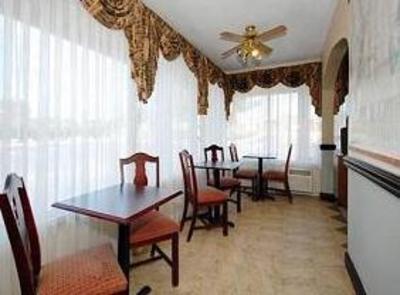 фото отеля Quality Inn Greenwood