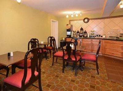 фото отеля Quality Inn Greenwood