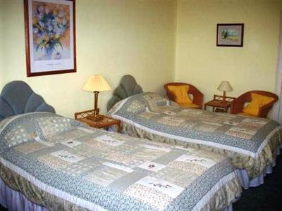 фото отеля Blenheim Guest House and Tea Rooms