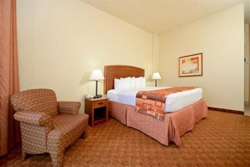 фото отеля BEST WESTERN Marina Grand Hotel