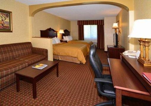 фото отеля Comfort Suites Chestertown