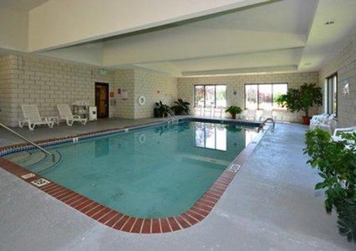 фото отеля Comfort Suites Chestertown