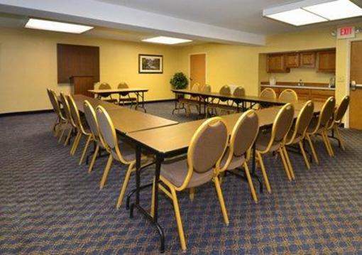 фото отеля Comfort Suites Chestertown