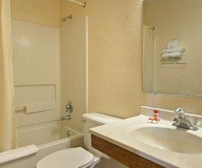 фото отеля Super 8 Romeoville / Bolingbrook / Chicago / I-55