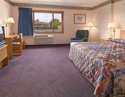 фото отеля Super 8 Romeoville / Bolingbrook / Chicago / I-55