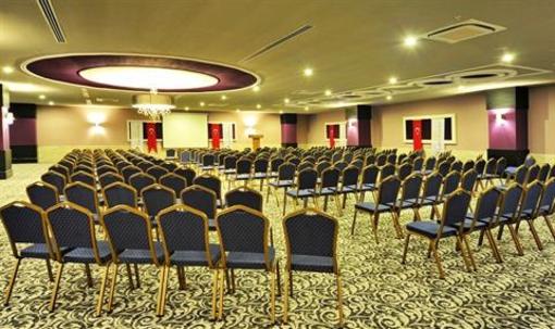 фото отеля Lake & Riverside Hotel & Spa