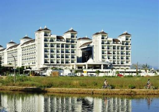 фото отеля Lake & Riverside Hotel & Spa