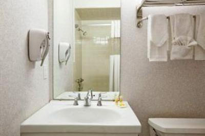 фото отеля Days Inn Oceanfront Wilbur Kill Devil Hills