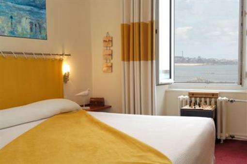 фото отеля Hotel aux Tamaris