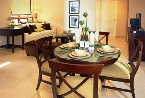 фото отеля Crosswinds Resort Suites