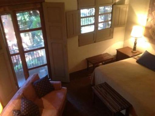 фото отеля Casa Mexilio Guest House