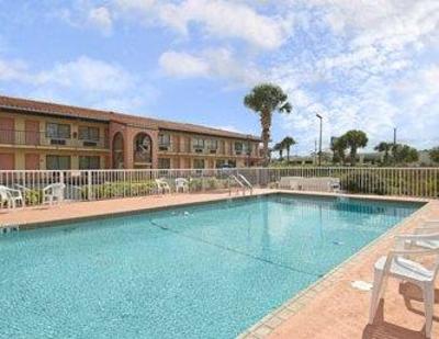фото отеля Days Inn and Suites UCF Research Park