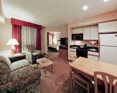 фото отеля Hawthorn Suites by Wyndham Detroit Warren