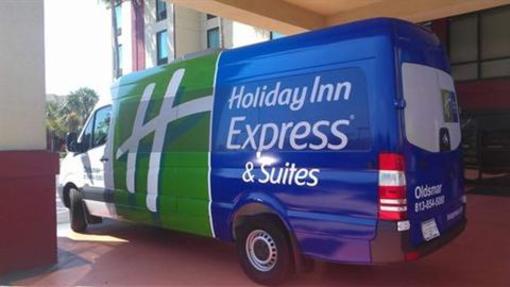фото отеля Holiday Inn Express Hotel & Suites Oldsmar