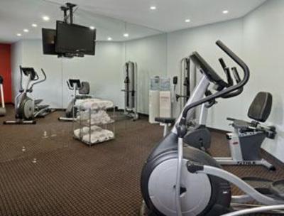 фото отеля Ramada Mission Valley SDSU