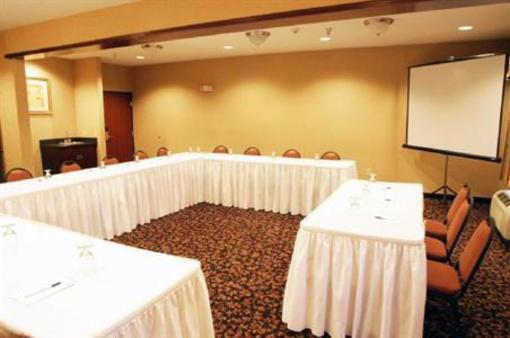 фото отеля Holiday Inn Express Woodhaven