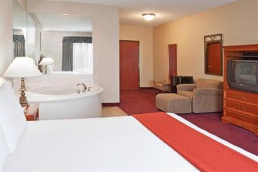фото отеля Holiday Inn Express Woodhaven