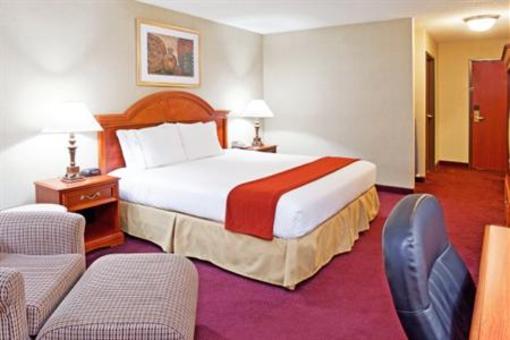 фото отеля Holiday Inn Express Woodhaven