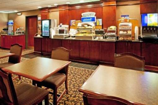 фото отеля Holiday Inn Express Woodhaven