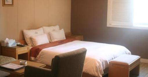 фото отеля California Tourist Hotel