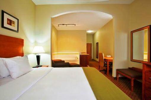 фото отеля Holiday Inn Express Hotel & Suites Goshen
