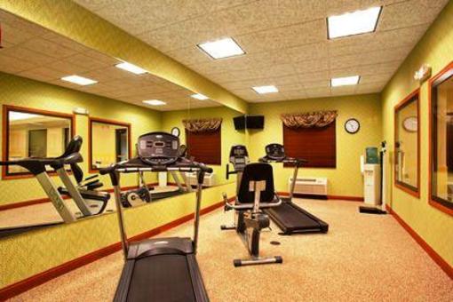 фото отеля Holiday Inn Express Hotel & Suites Goshen