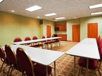 Holiday Inn Express Hotel & Suites Goshen