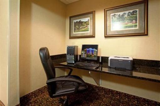 фото отеля Holiday Inn Express Hotel & Suites Clemson Columbia (South Carolina)