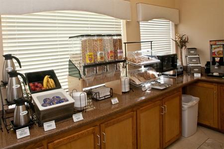 фото отеля BEST WESTERN PLUS Edinburg Inn & Suites