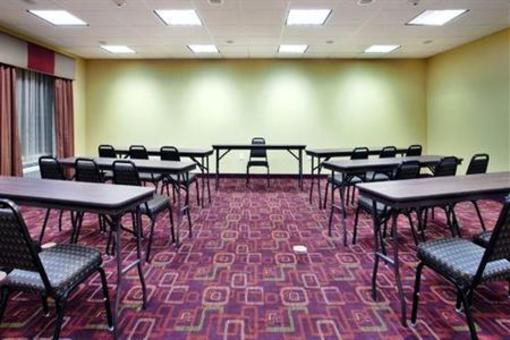 фото отеля Holiday Inn Express Hotel & Suites Amite