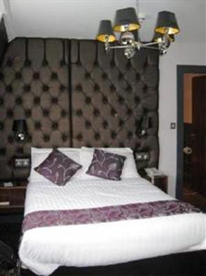 фото отеля Royal British Hotel
