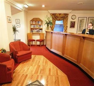 фото отеля Royal British Hotel