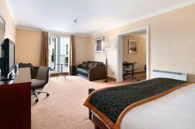 фото отеля Hilton Templepatrick Hotel & Country Club