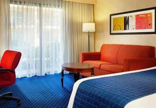фото отеля Courtyard by Marriott San Jose Cupertino