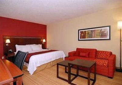 фото отеля Courtyard by Marriott DFW Airport South/Irving